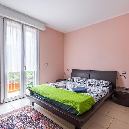 Stile E Comfort In Citta Con Wi-Fi Κάρπι Εξωτερικό φωτογραφία